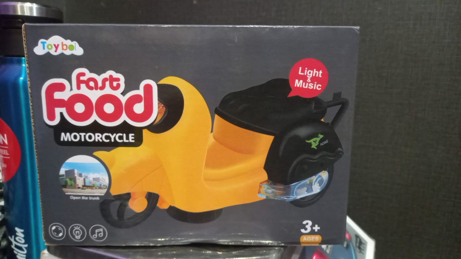 Fast Food MOTORCYCLE - 20.5 x 10 x 14 - 305g