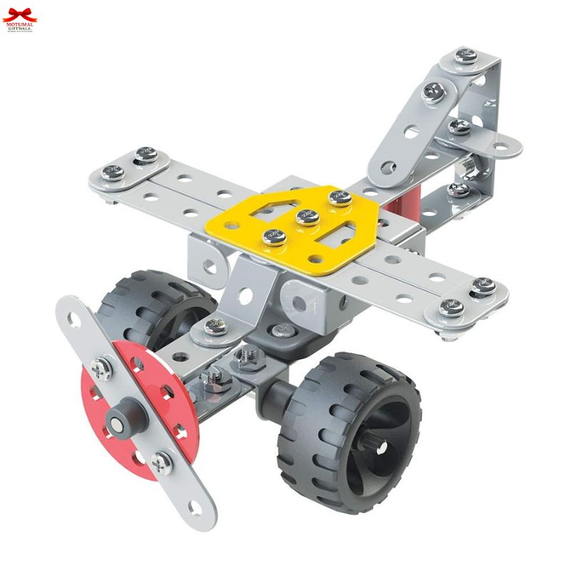 Mechanical model with wheels and a yellow plate on a white background