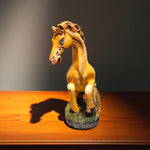 royal-horse-showpiece-front.jpg