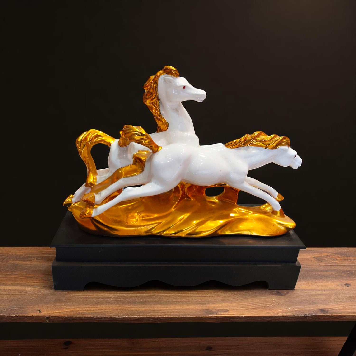 Front view of white and gold twin horses showpiece