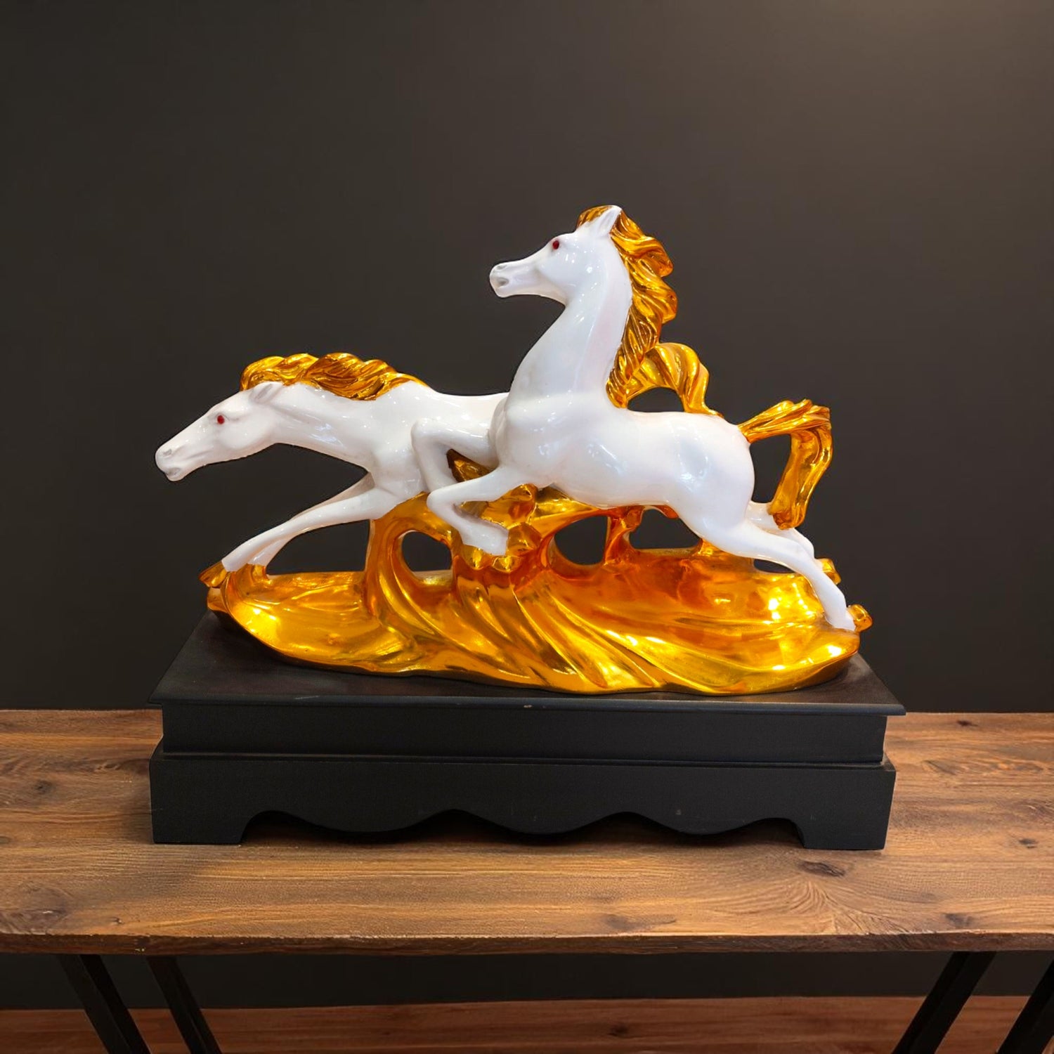 Angle view of dual horse resin showpiece for desk and decor