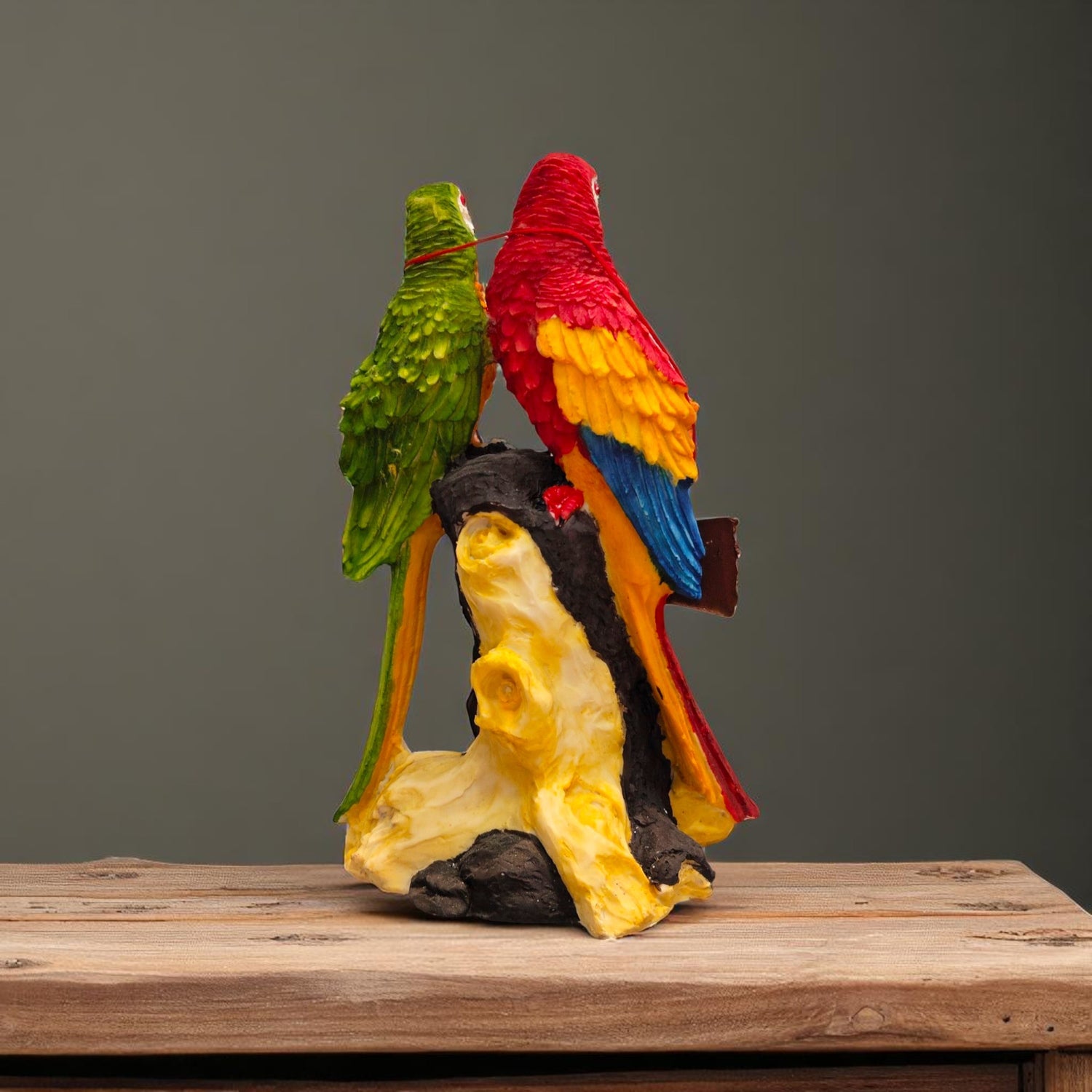 Rear view of bright welcome bird showpiece with leaf detailing